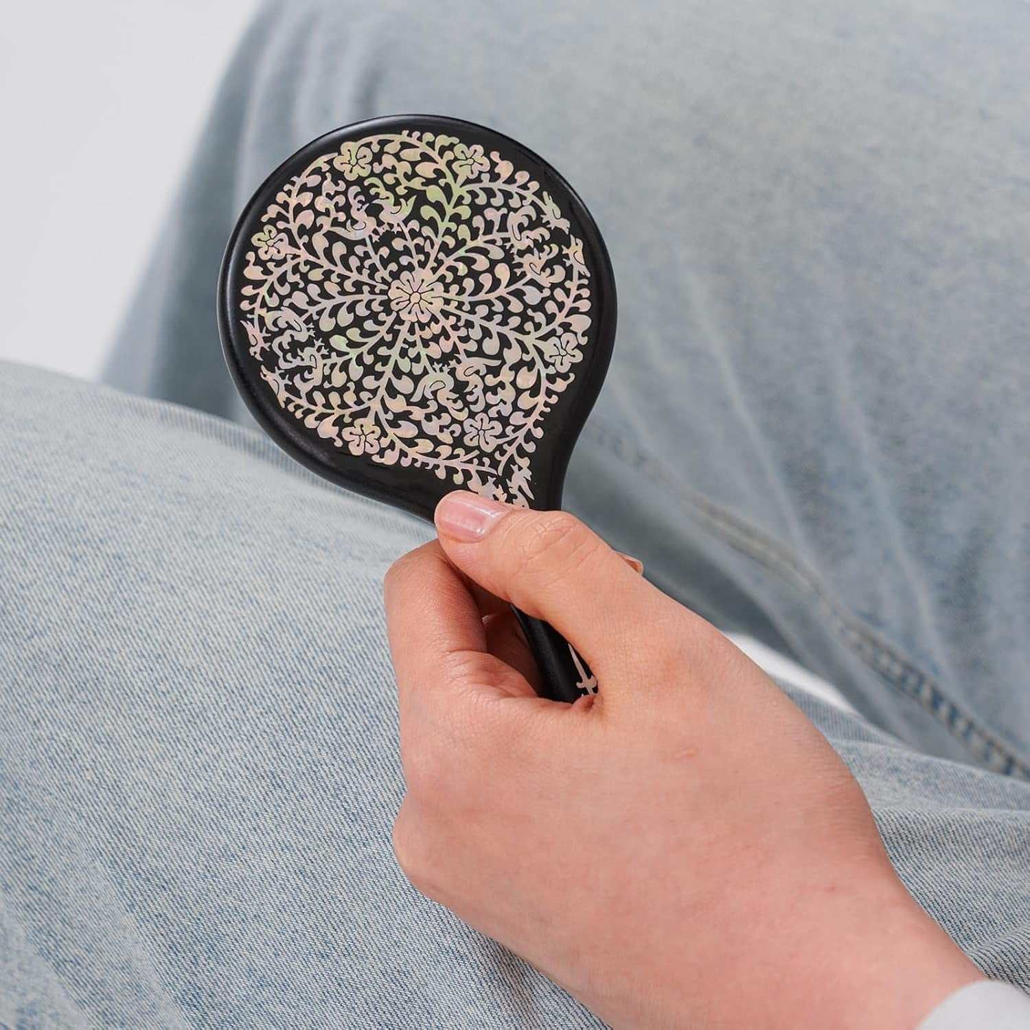 Mother-Of-Pearl Hand Mirror – Korean Black Lacquer Mirror with Floral Inlay – Gift for Women, Mom, Wife, Daughter – Birthday, Mother’S Day, Christmas, Anniversary