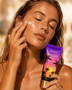 Hot Girls Wear Sunscreen